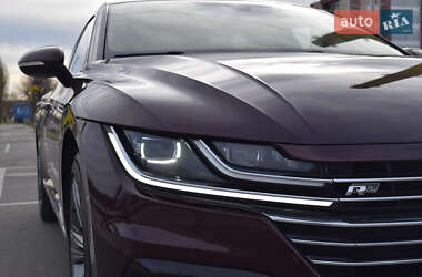 Лифтбек Volkswagen Arteon 2017 в 