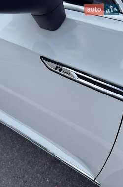 Лифтбек Volkswagen Arteon 2018 в 