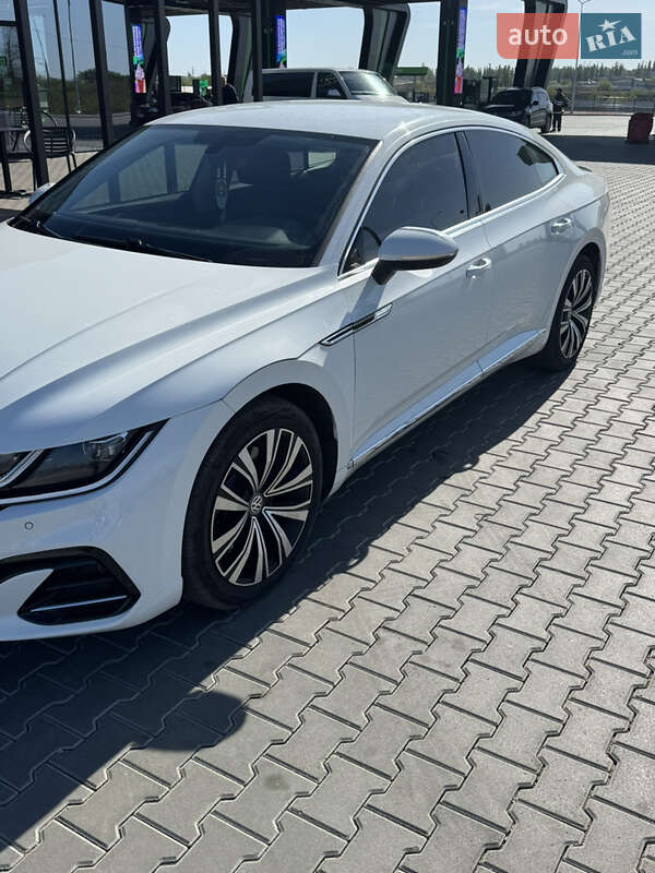 Ліфтбек Volkswagen Arteon 2020 в Миколаєві