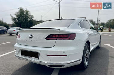 Ліфтбек Volkswagen Arteon 2018 в 