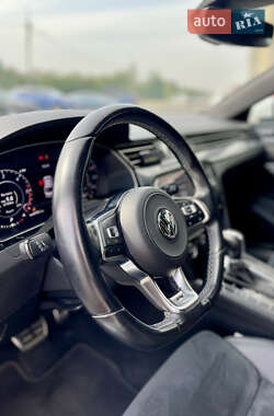 Ліфтбек Volkswagen Arteon 2018 в 