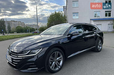 Универсал Volkswagen Arteon 2022 в 