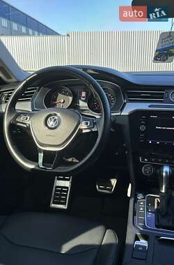 Ліфтбек Volkswagen Arteon 2019 в 