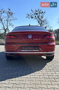 Ліфтбек Volkswagen Arteon 2019 в 
