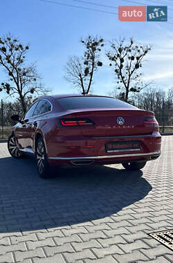 Ліфтбек Volkswagen Arteon 2019 в 