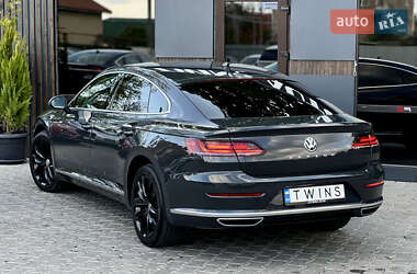Лифтбек Volkswagen Arteon 2018 в 