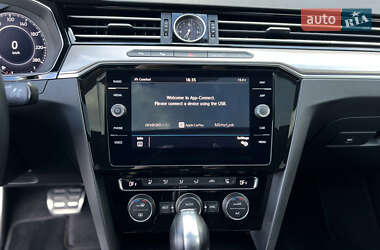 Лифтбек Volkswagen Arteon 2018 в 