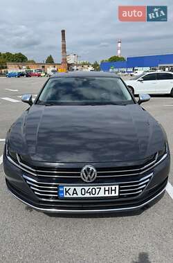 Лифтбек Volkswagen Arteon 2017 в 