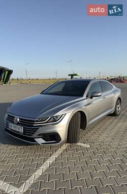 Ліфтбек Volkswagen Arteon 2017 в Миколаєві
