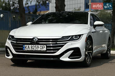 Лифтбек Volkswagen Arteon 2018 в 