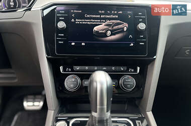 Лифтбек Volkswagen Arteon 2018 в 