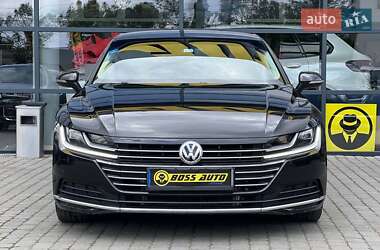 Лифтбек Volkswagen Arteon 2018 в 