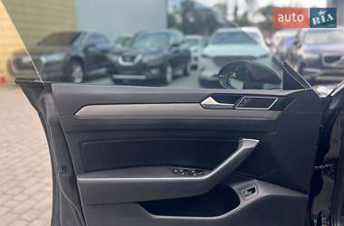 Лифтбек Volkswagen Arteon 2018 в 