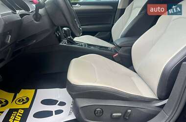 Лифтбек Volkswagen Arteon 2018 в 