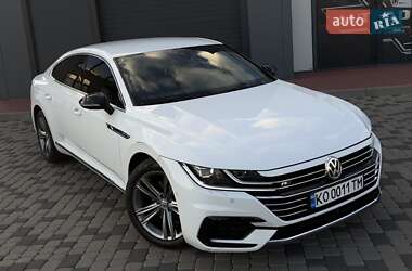 Лифтбек Volkswagen Arteon 2019 в 