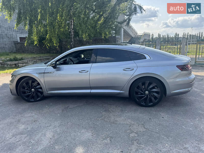 Лифтбек Volkswagen Arteon 2019 в Киеве