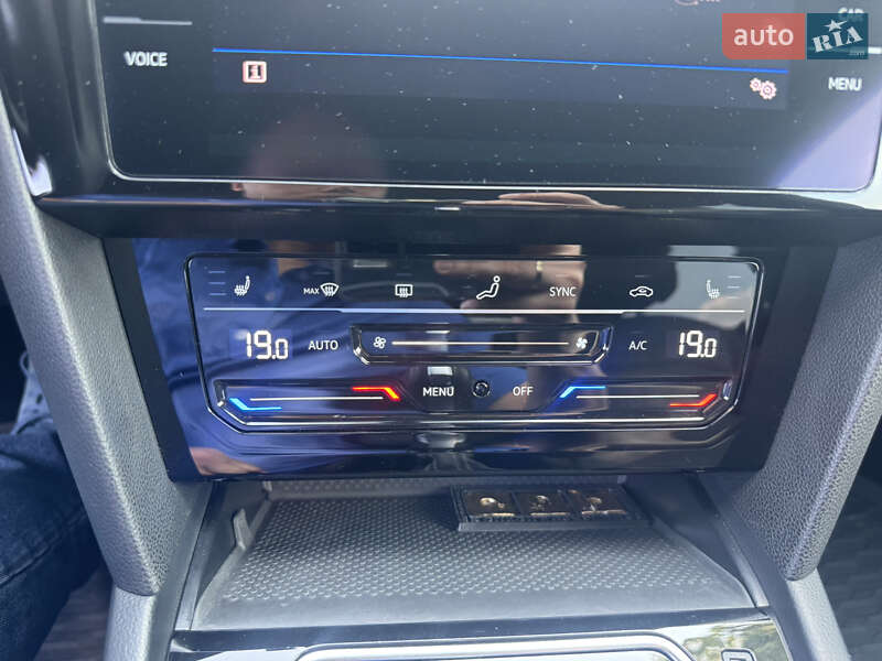 Лифтбек Volkswagen Arteon 2019 в Киеве