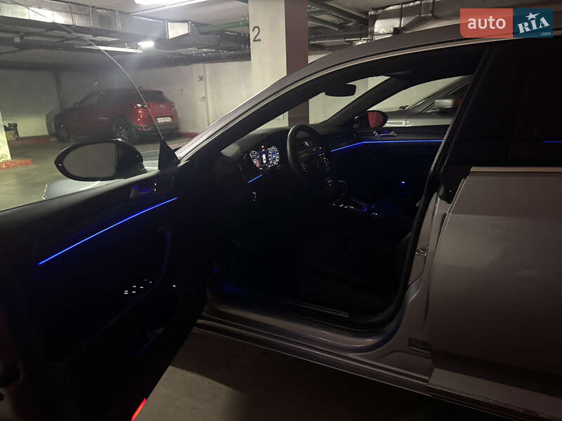 Лифтбек Volkswagen Arteon 2019 в Киеве