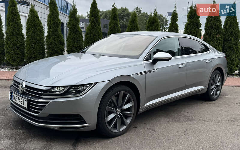 Лифтбек Volkswagen Arteon 2017 в 