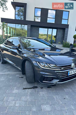 Лифтбек Volkswagen Arteon 2018 в Ужгороде