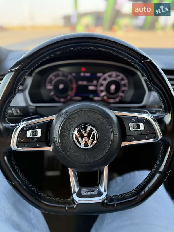 Ліфтбек Volkswagen Arteon 2017 в Миколаєві