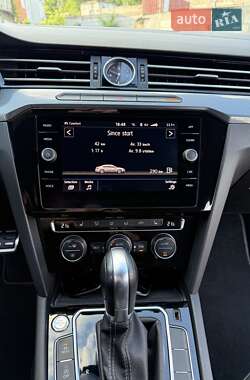 Лифтбек Volkswagen Arteon 2019 в 