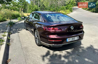 Лифтбек Volkswagen Arteon 2018 в Киеве