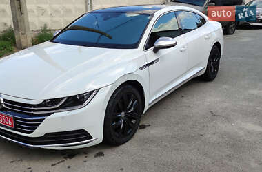 Ліфтбек Volkswagen Arteon 2018 в Києві