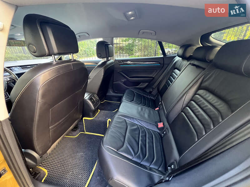 Лифтбек Volkswagen Arteon 2017 в Киеве