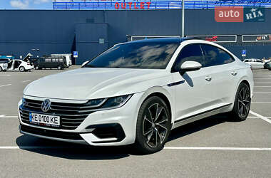 Лифтбек Volkswagen Arteon 2018 в Днепре