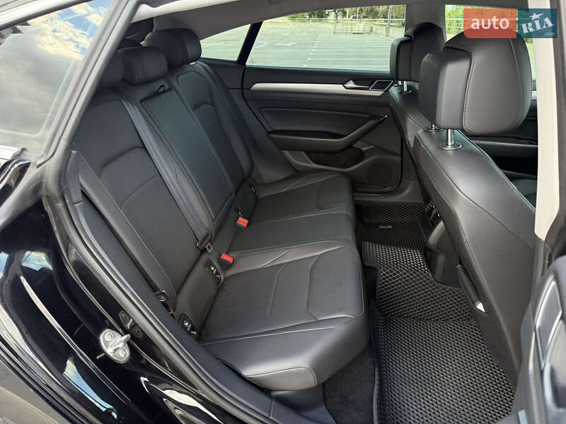 Лифтбек Volkswagen Arteon 2020 в Киеве