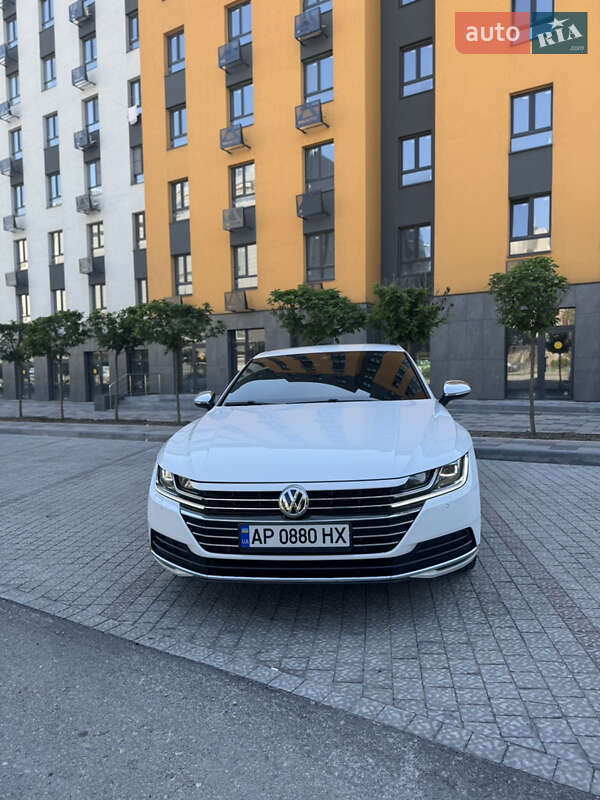 Лифтбек Volkswagen Arteon 2017 в Запорожье