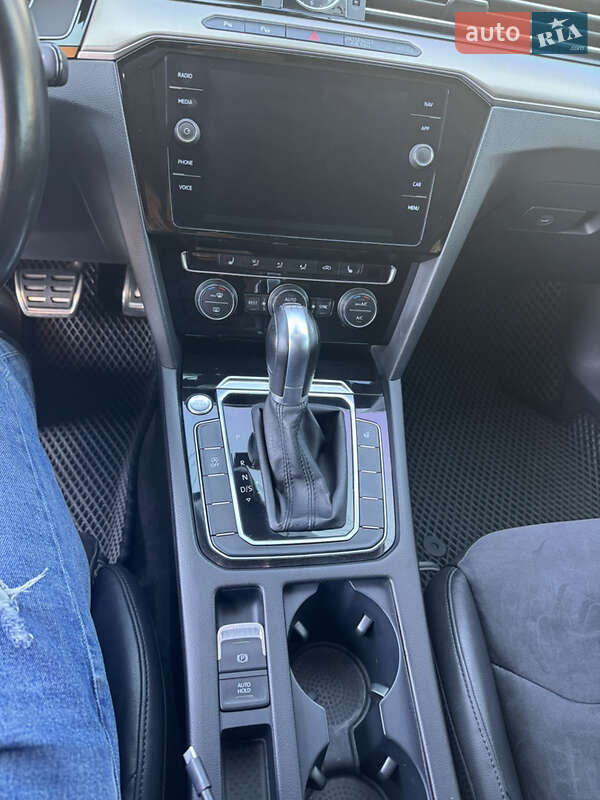 Лифтбек Volkswagen Arteon 2017 в Запорожье