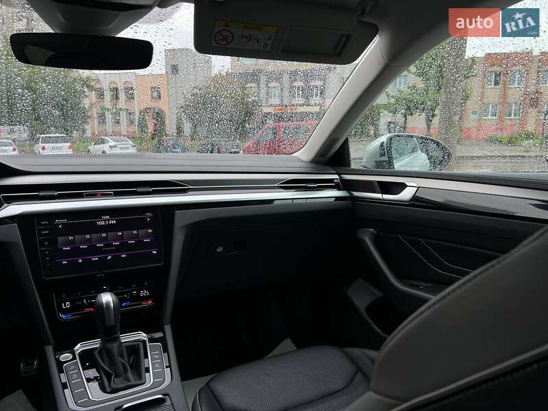 Лифтбек Volkswagen Arteon 2021 в Львове
