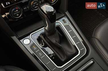Лифтбек Volkswagen Arteon 2020 в 