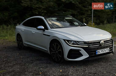 Лифтбек Volkswagen Arteon 2018 в 