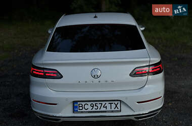 Лифтбек Volkswagen Arteon 2018 в 