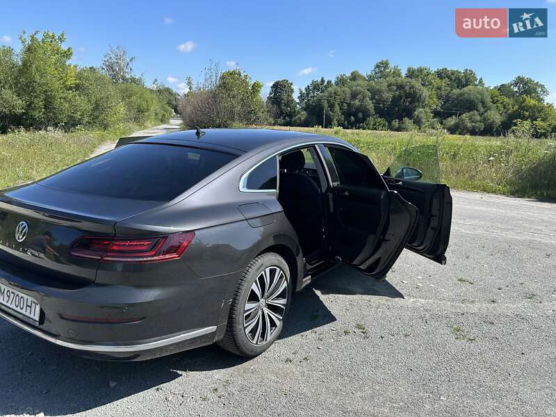 Ліфтбек Volkswagen Arteon 2019 в Звягелі