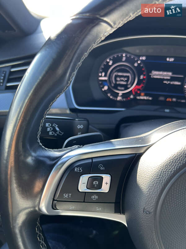 Ліфтбек Volkswagen Arteon 2018 в Києві фото 37 Ліфтбек Volkswagen Arteon 2018 в Києві