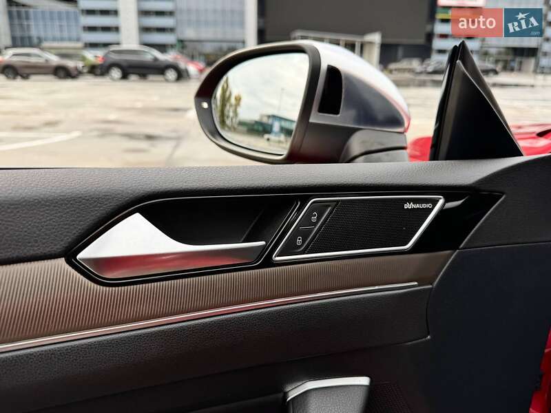 Лифтбек Volkswagen Arteon 2019 в Киеве фото 31 Лифтбек Volkswagen Arteon 2019 в Киеве