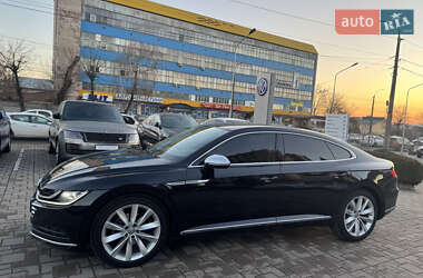 Ліфтбек Volkswagen Arteon 2019 в  фото 20 Ліфтбек Volkswagen Arteon 2019 в