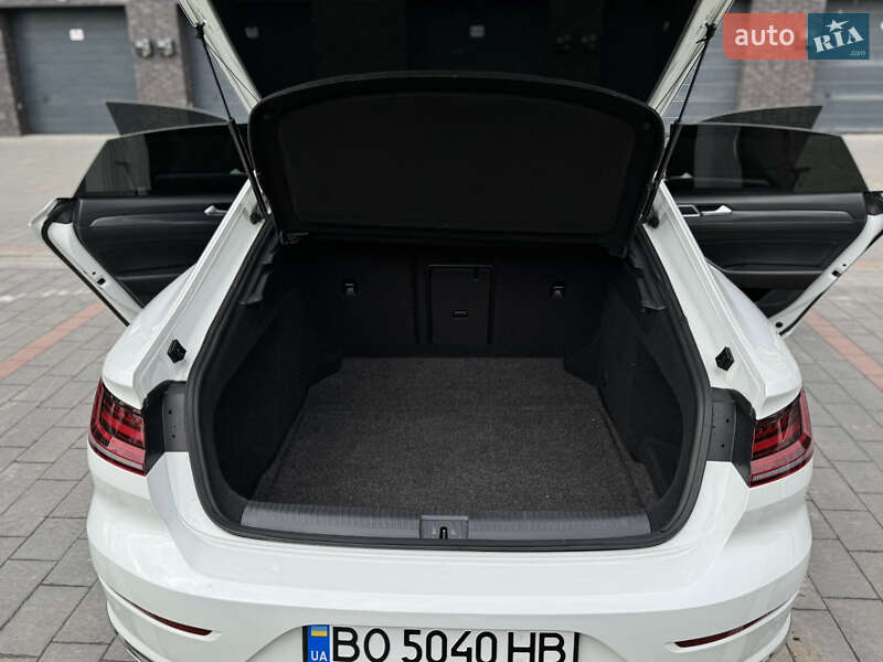 Ліфтбек Volkswagen Arteon 2019 в Тернополі