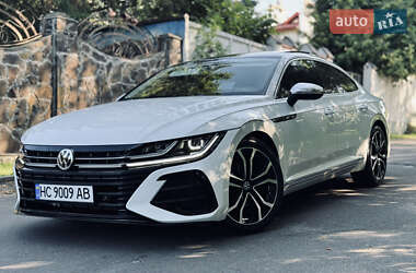 Лифтбек Volkswagen Arteon 2018 в 