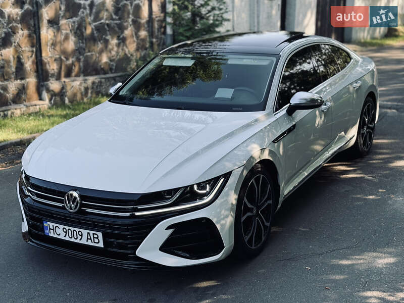 Лифтбек Volkswagen Arteon 2018 в Львове