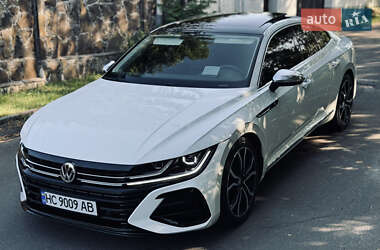 Лифтбек Volkswagen Arteon 2018 в 