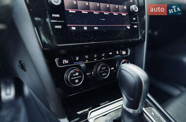 Лифтбек Volkswagen Arteon 2018 в 