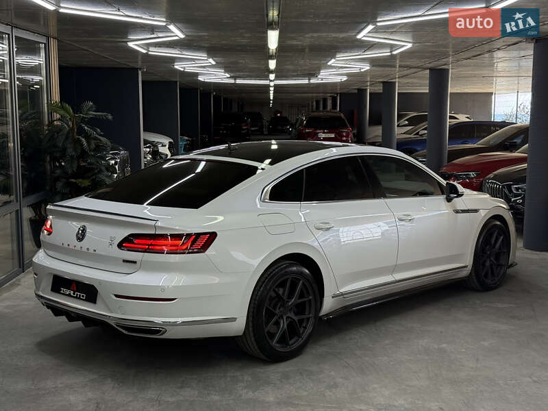 Ліфтбек Volkswagen Arteon 2017 в Одесі фото 14 Ліфтбек Volkswagen Arteon 2017 в Одесі