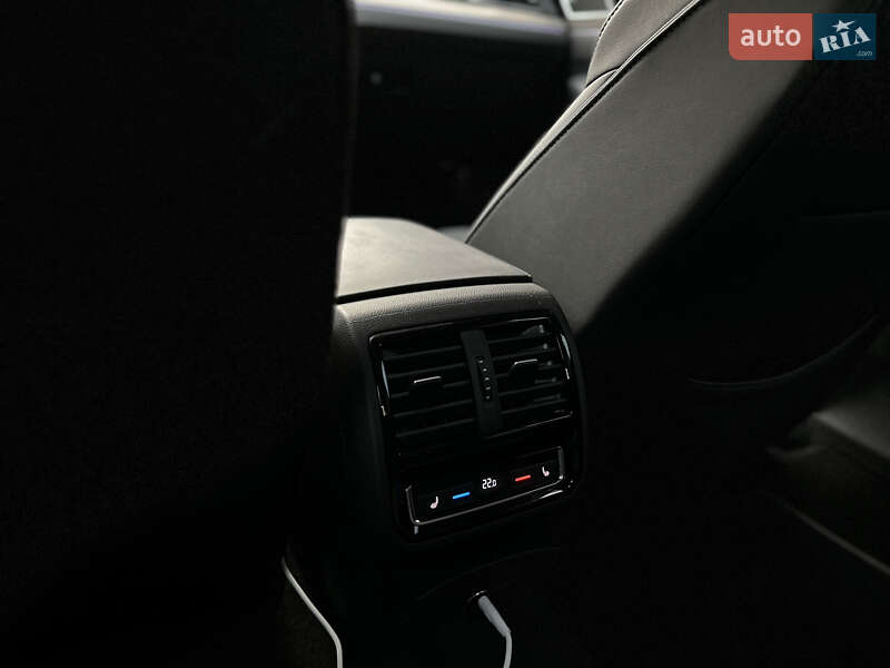 Ліфтбек Volkswagen Arteon 2020 в Львові фото 26 Ліфтбек Volkswagen Arteon 2020 в Львові