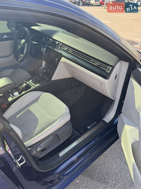 Лифтбек Volkswagen Arteon 2017 в Ивано-Франковске