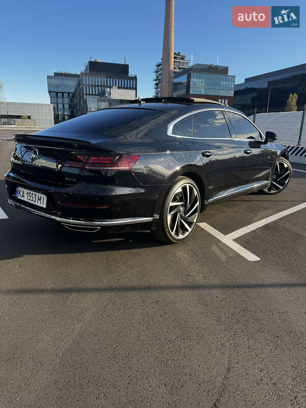 Лифтбек Volkswagen Arteon 2020 в Киеве